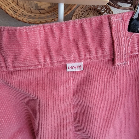 Vintage Pink High-waisted Corduroy Levi's sz 14 - Picture 3 of 6